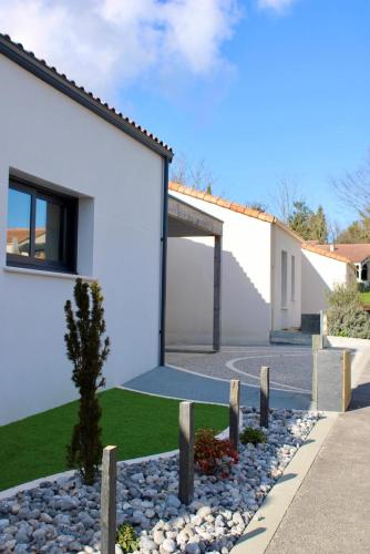 Studio Cosy Et Independant Ideal Pour 2 Personnes — Dompierre Sur Yon