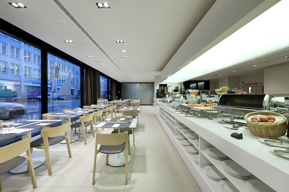 מזון ומשקאות