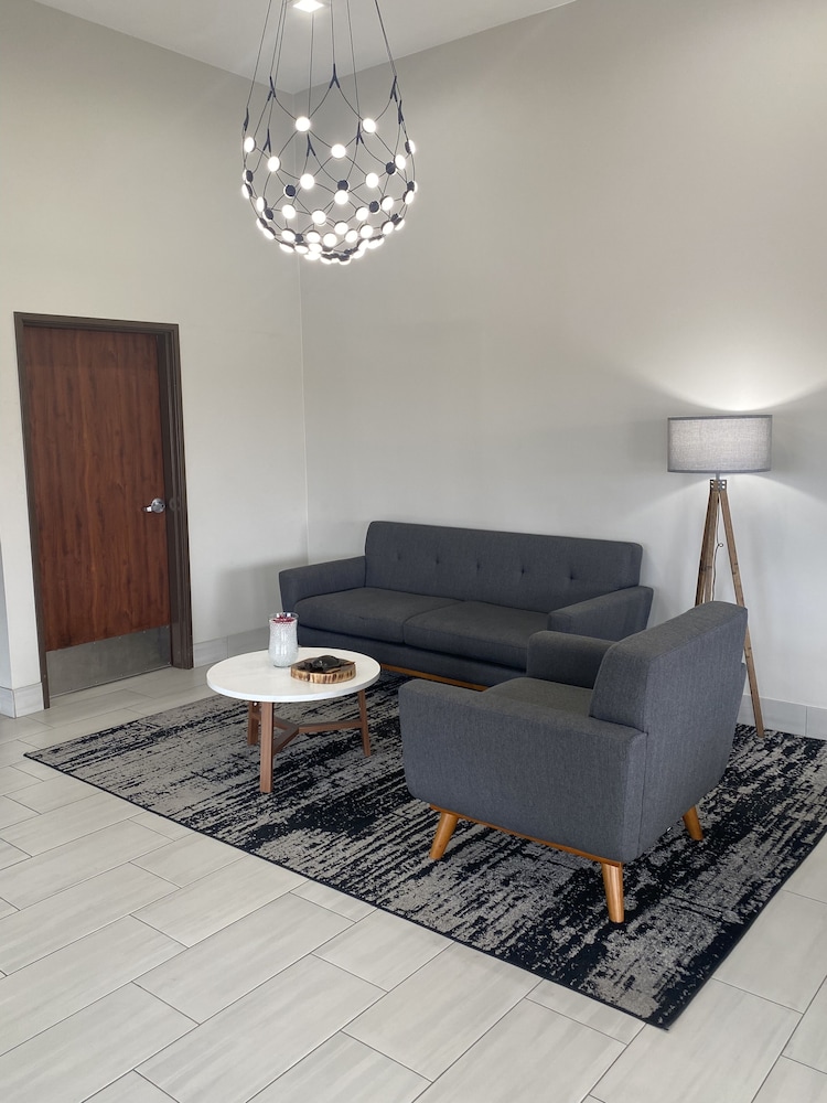 Days Inn by Wyndham Wagoner - photo 37