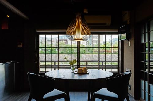 Yaeyatoichicho — Kyoto — photo 4