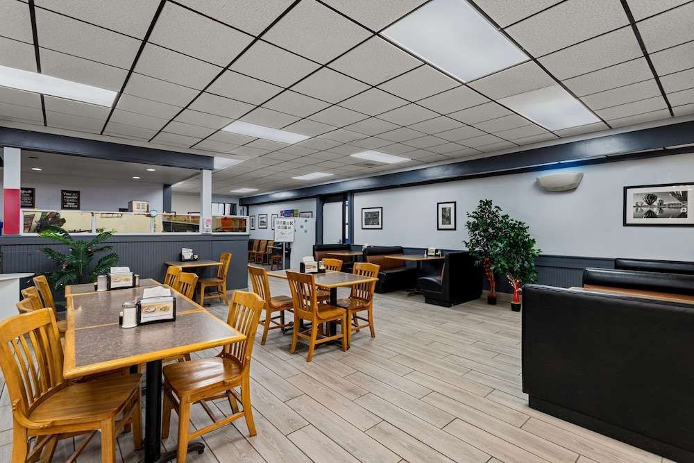 Americas Best Value Inn Gallup - photo 23