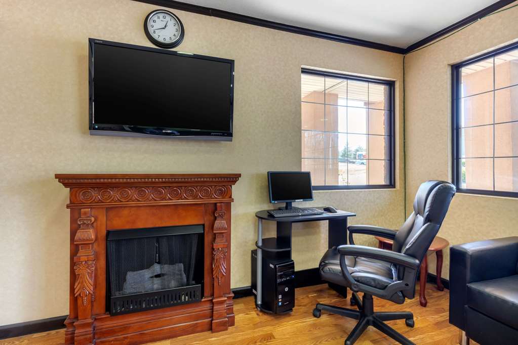 Econo Lodge Nashville near Percy Priest Lake - photo 27