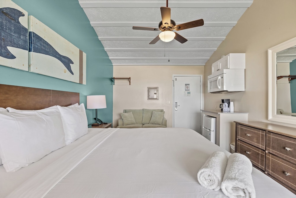 Sandpiper Beacon Beach Resort - photo 118