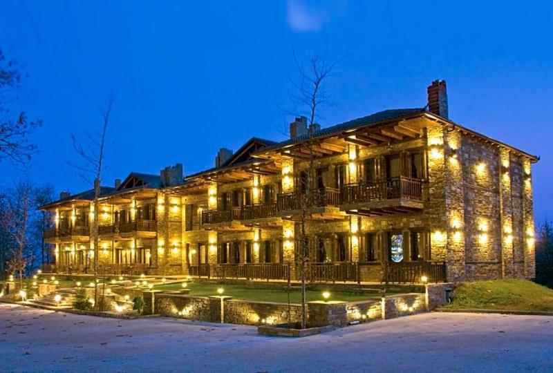 Thermes in Loutraki, Greece