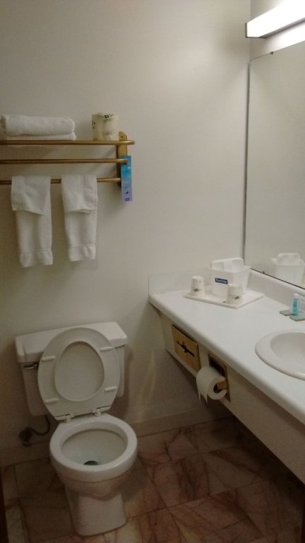 Travelodge Lake Erie Sandusky in Sandusky, United States