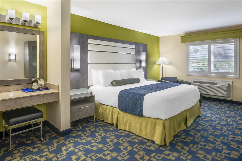 Best Western Antelope Inn & Suites - photo 25