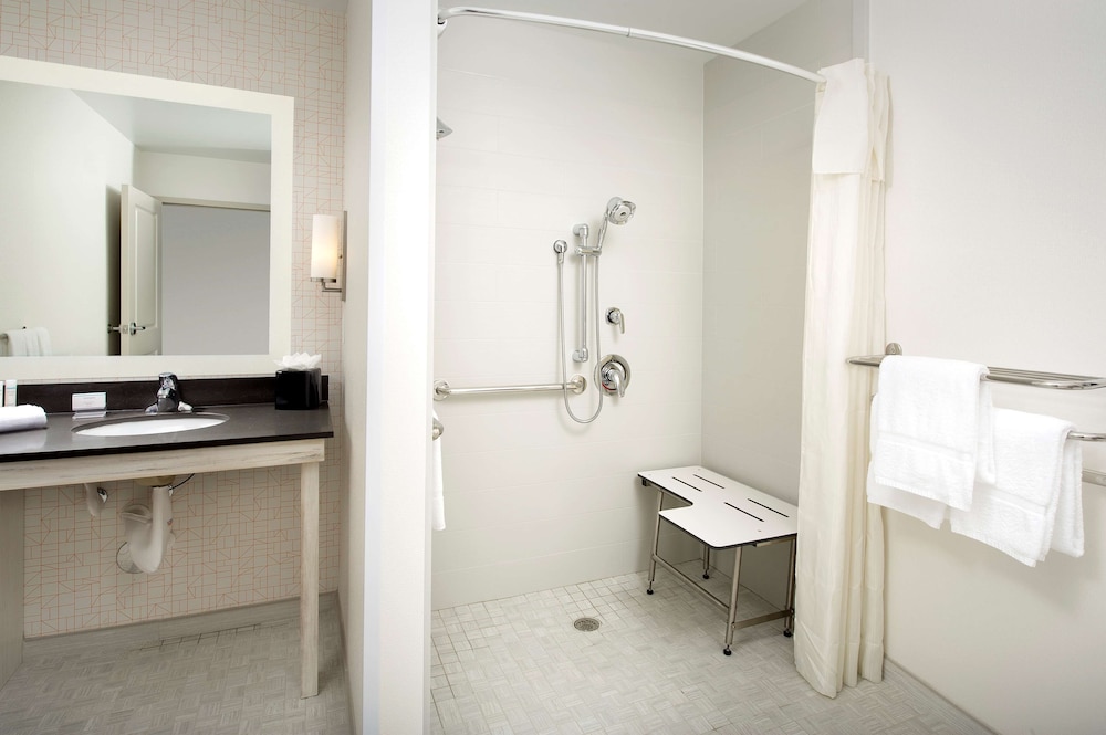 Homewood Suites by Hilton Miami Downtown Brickell - photo 22