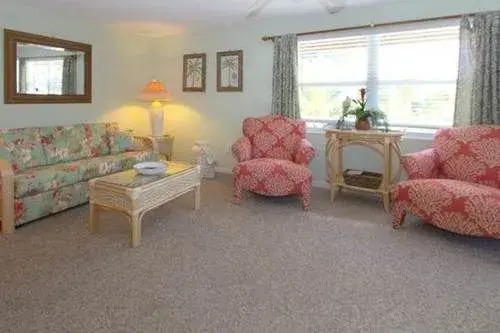 Blue Dolphin Inn by Island Vacation Properties - featured photo