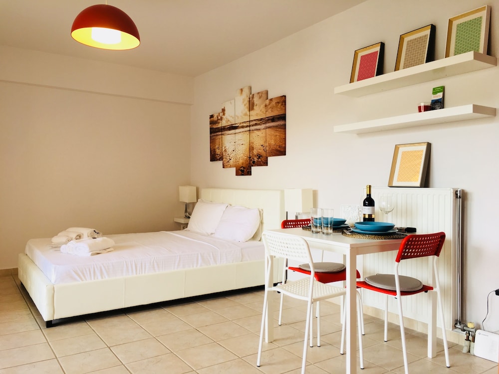 Top For Sightseeing 4th Floor Studio - carbon neutral hotel in Athens