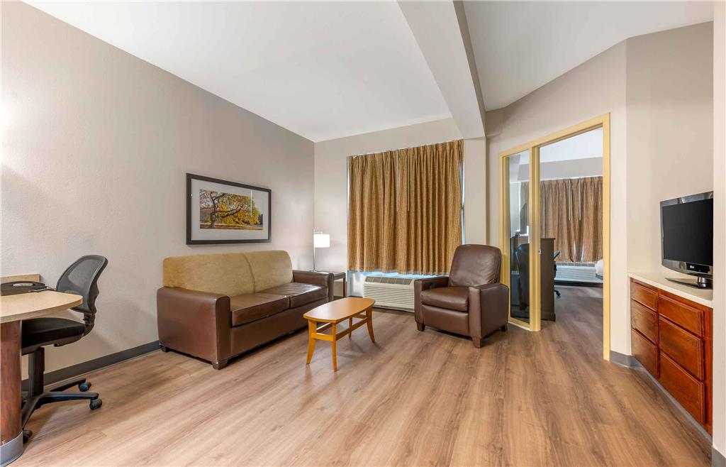 Extended Stay America Suites Indianapolis Airport W Southern - photo 51