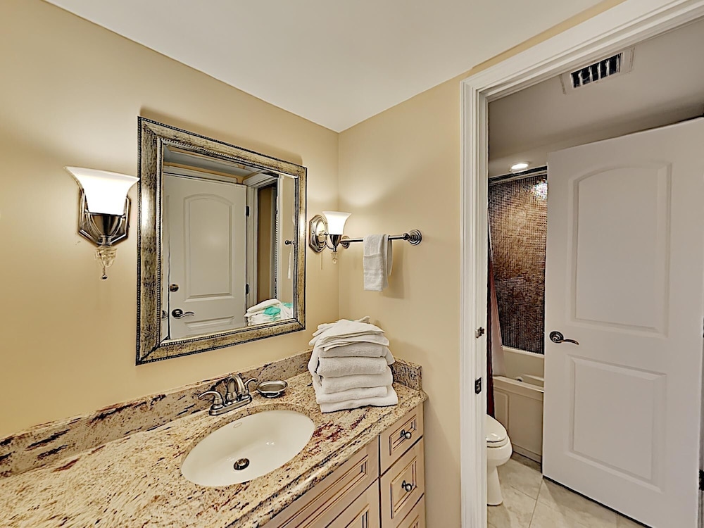 Regency Towers by Southern Vacation Rentals - photo 290
