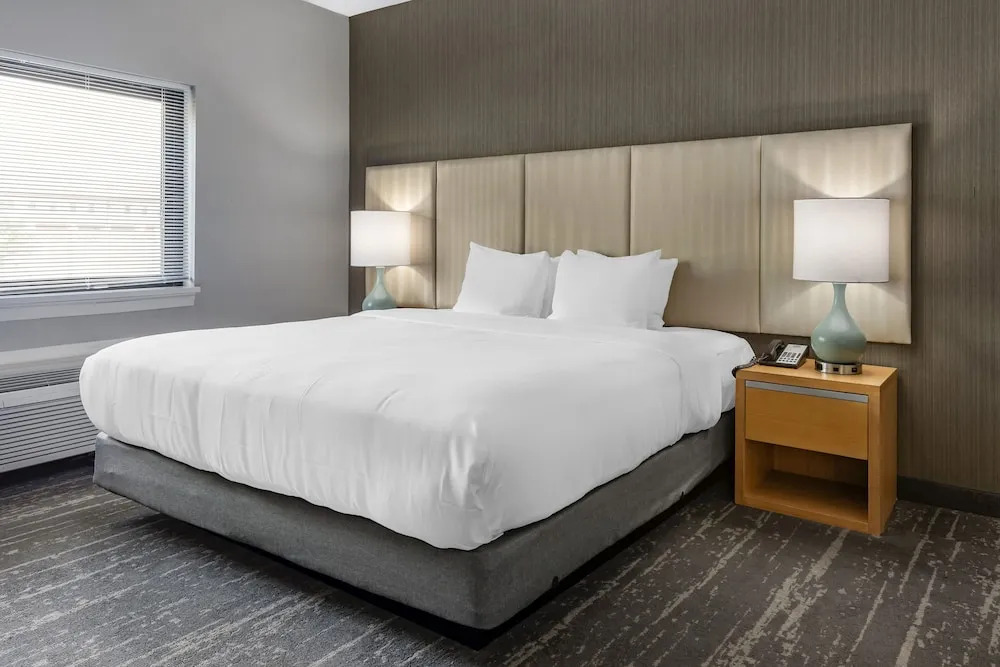 Amwell Suites - photo 6