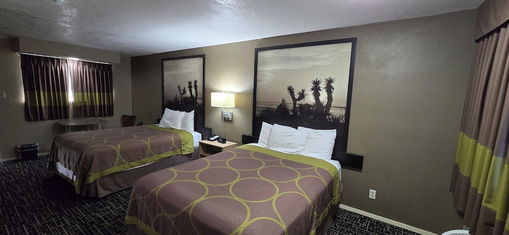 Super 8 by Wyndham Corpus Christi Northwest - photo 12