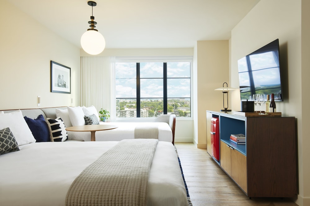 Virgin Hotels Nashville - photo 9