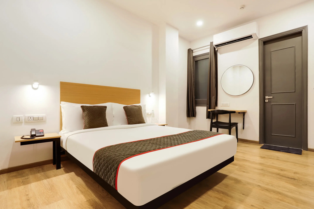 Super Townhouse Golden Avenue Road — 4-Star Luxury Hotel in Amritsar, India