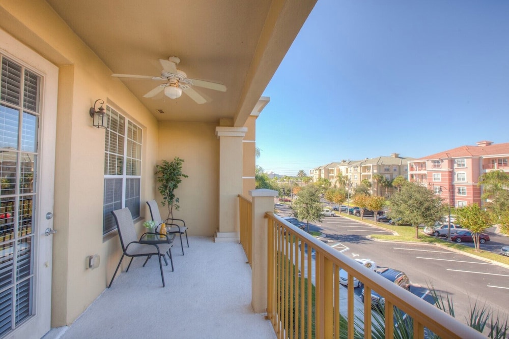 Lovely Third floor Vista Cay Resort Condo - photo 21