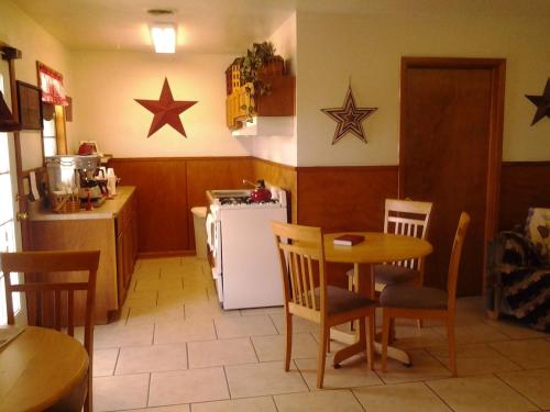 American Star Inn - photo 15