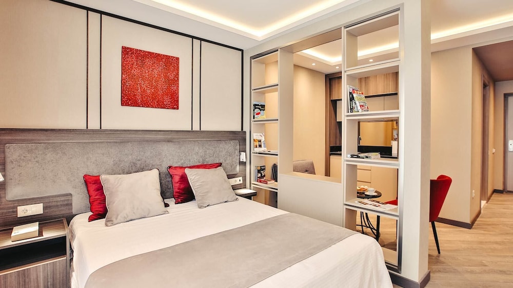 Sunrise Residence Apart Hotel Batumi — 4-Star Luxury Hotel in Batumi, Georgia
