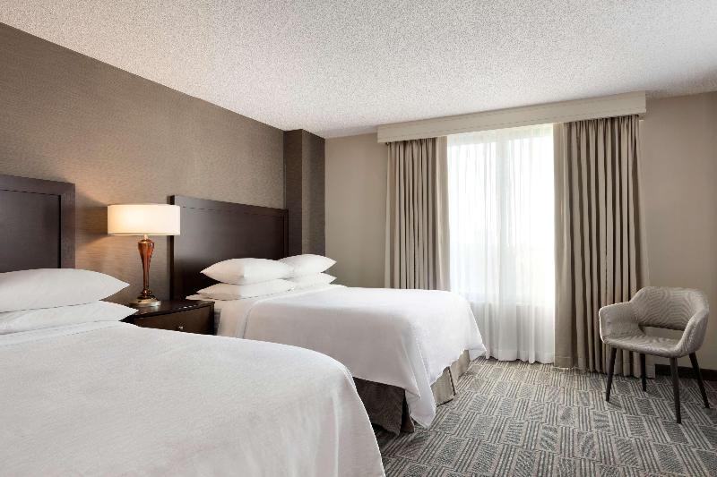 Embassy Suites by Hilton Chicago Lombard Oak Brook - photo 13