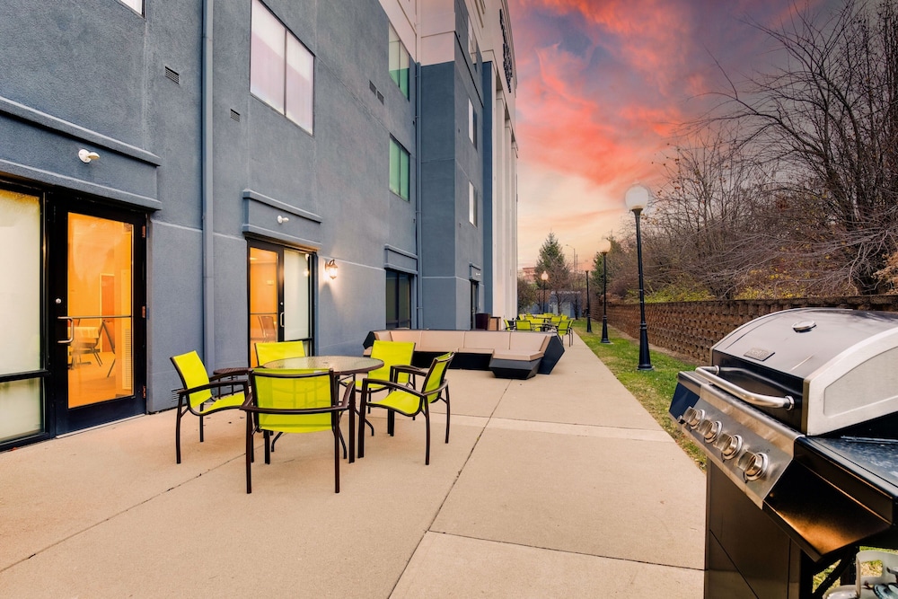 SpringHill Suites by Marriott Dayton South Miamisburg - photo 36
