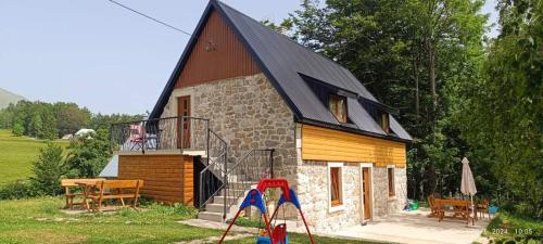 Mountain inn — Zabljak — photo 2