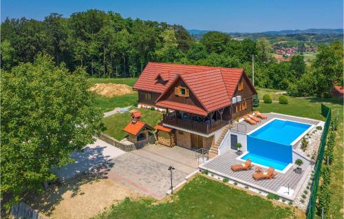 Beautiful Home In Bedenica With Wifi — 4-Star Luxury Hotel in Bedenica, Croatia