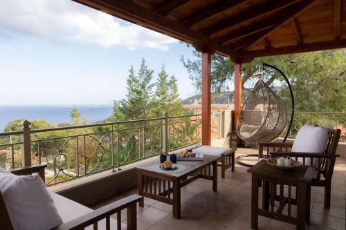 Three Elements — Korinthos — photo 4