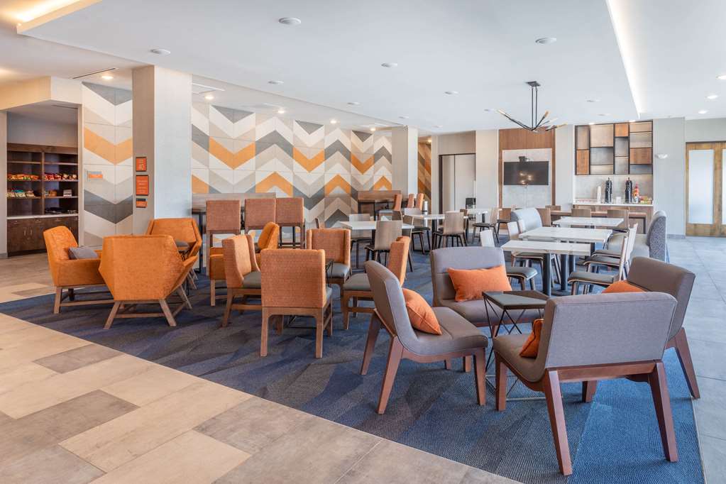 La Quinta Inn & Suites by Wyndham Limon - photo 6