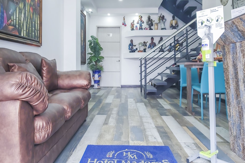 Hotel Los Maderos — Cali — photo 3