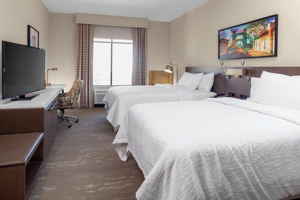 Hilton Garden Inn Waco - photo 10