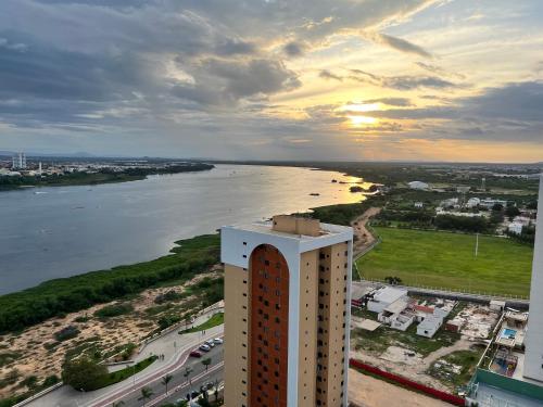 Vale Hospedar Orla Apart — 4-Star Luxury Hotel in Petrolina, Brasil