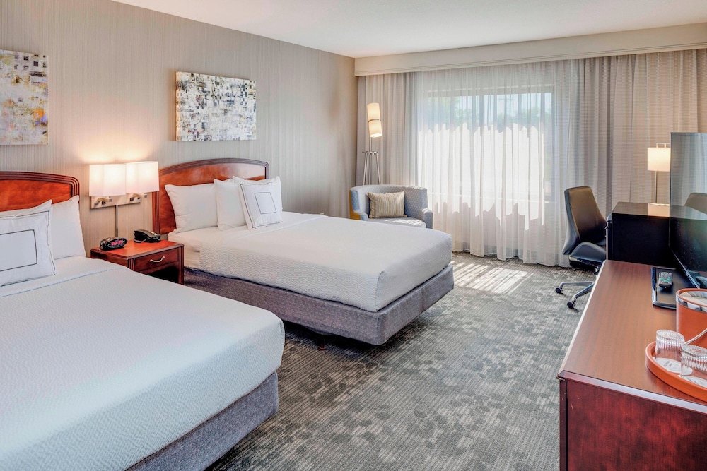 Courtyard by Marriott Cranbury South Brunswick - photo 18