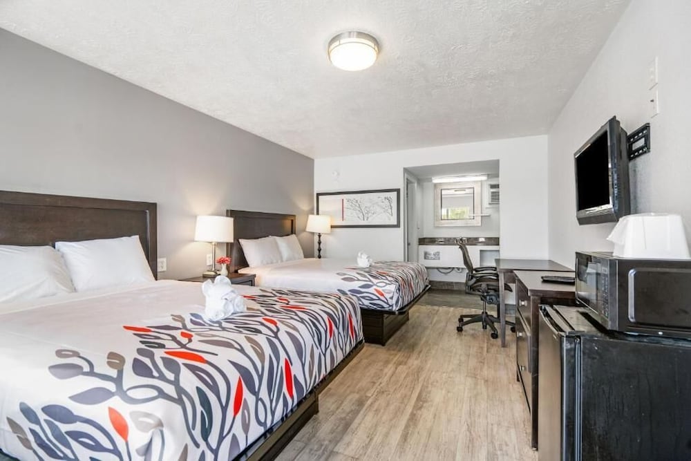 OYO Hotel Augusta Downtown - photo 9