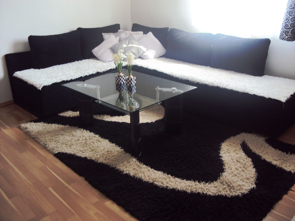 Ivana Apartments