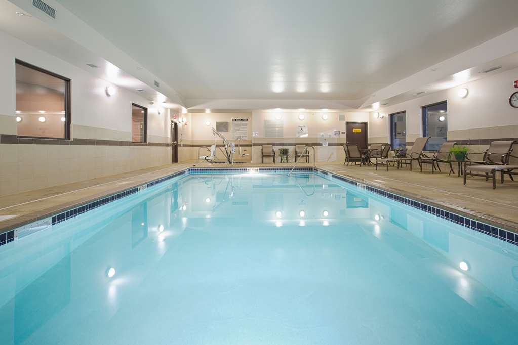 Best Western Plus Lincoln Inn & Suites - photo 4