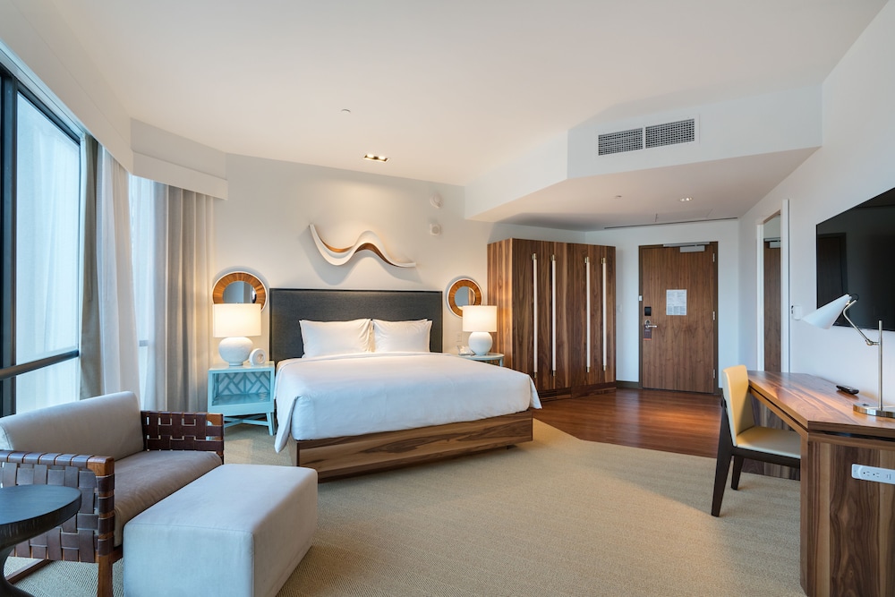 Hyatt Centric Waikiki Beach - photo 21