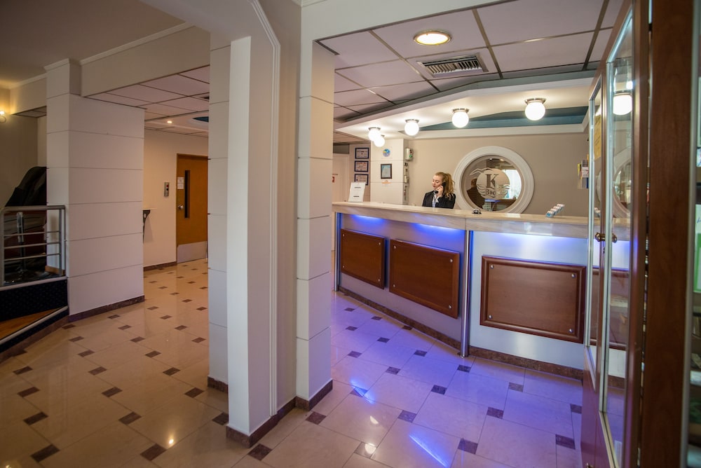 Anita Hotel — Piraeus — photo 5