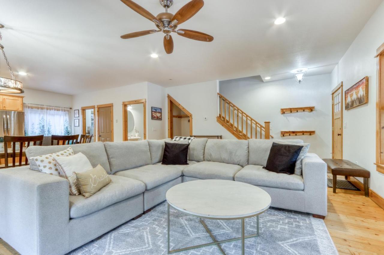 Oak Street Retreat in Sisters, United States