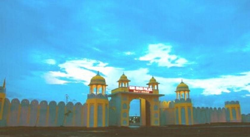 Man Singh Hotel and Resorts — hotel in Jhalawar