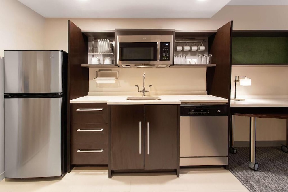 Home2 Suites by Hilton Middletown - photo 12