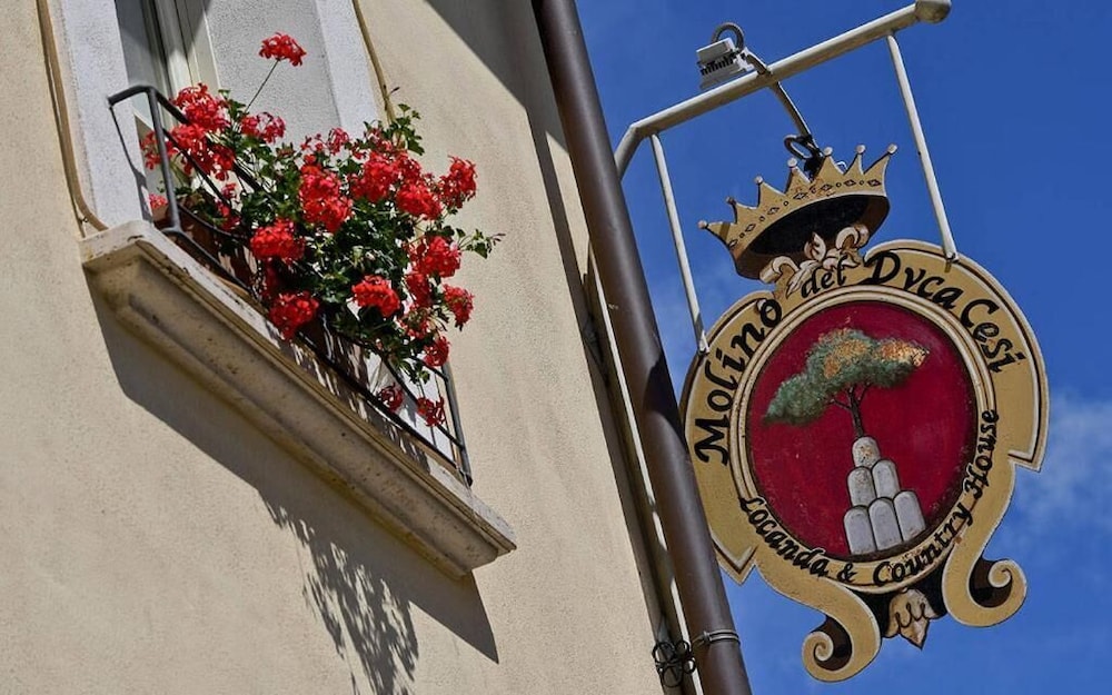 Molino Del Duca Cesi - carbon neutral hotel in Terni