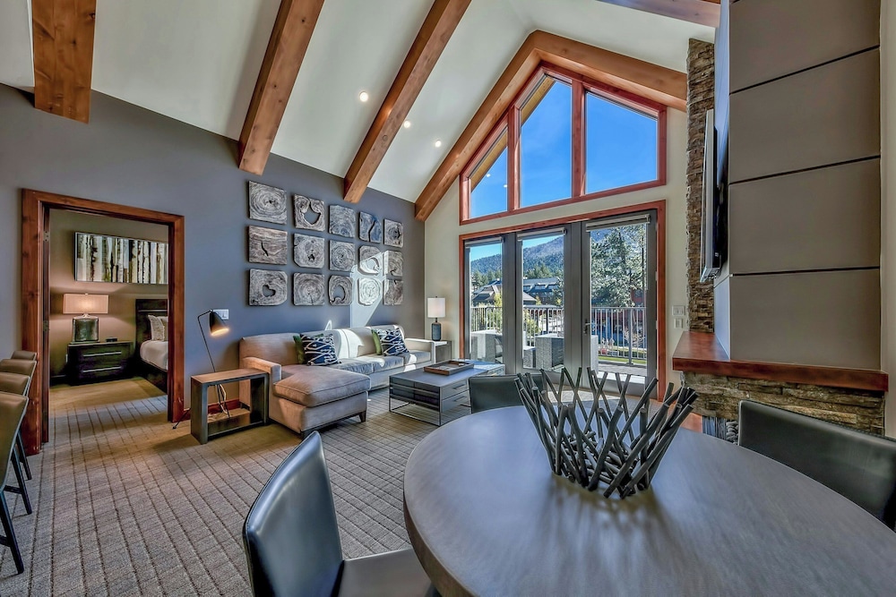 Zalanta Resort at the Village — 4-Star Luxury Hotel in South Lake Tahoe, United States