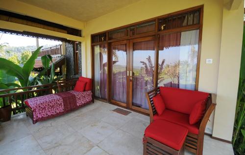 Lesong Hotel and Restaurant in Munduk, Indonesia