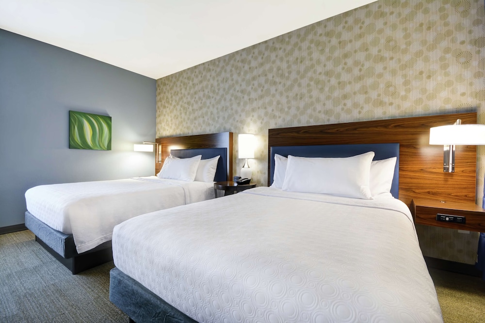 Home2 Suites by Hilton Stow - photo 8