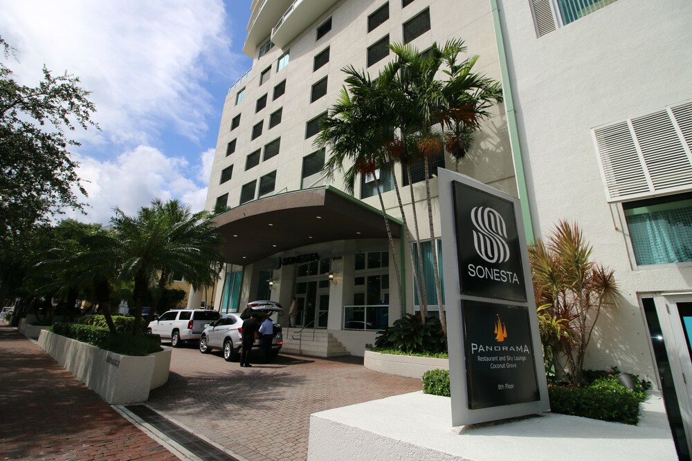Sonesta Resort by 1st HomeRent Miami - photo 4