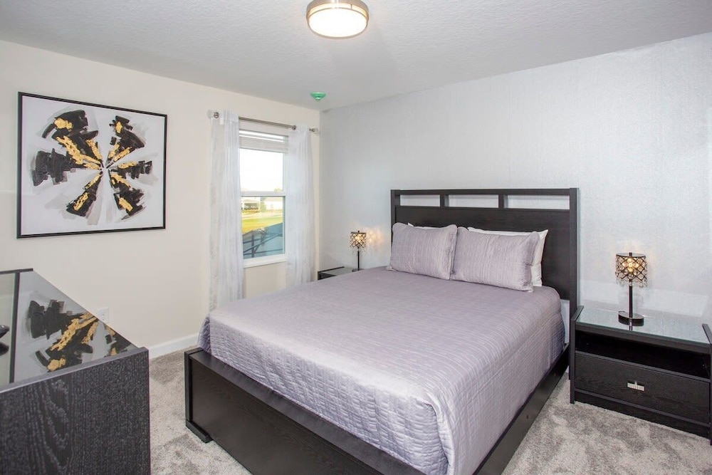 Fantastic Eight Bedrooms SF w Screened Pool at Storey Lake Resort 2887 - photo 6