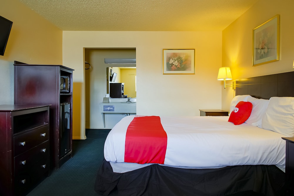 Duncan Inn by OYO OK Hwy 81 Near Chisholm Casino - photo 6