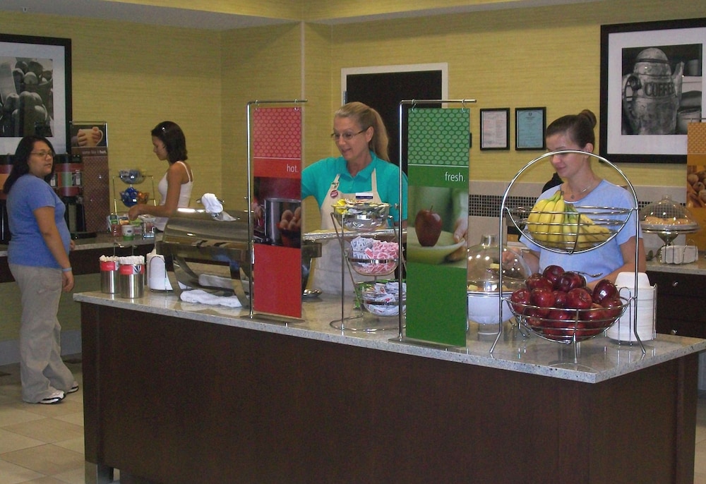 Hampton Inn Ozark - photo 29