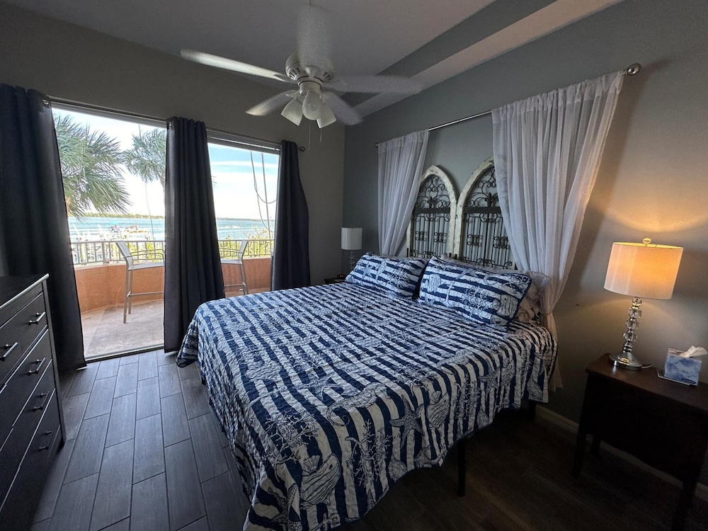 Lovers Key Resort Suite 1 - photo 10