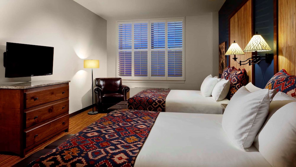 Tailwater Lodge Altmar Tapestry Collection by Hilton - photo 27